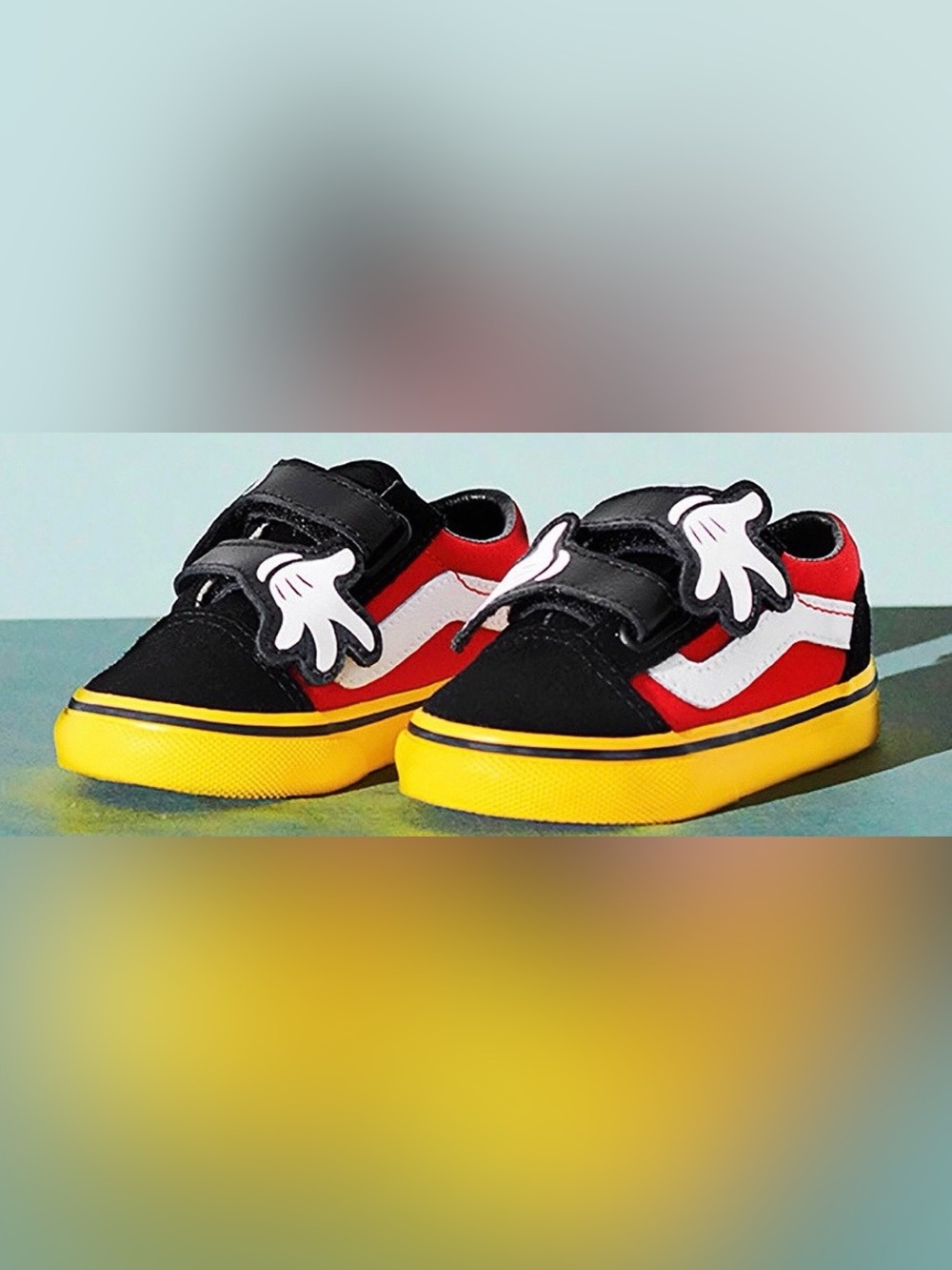 Toddler Vans X Disney Mickey Mouse Hug